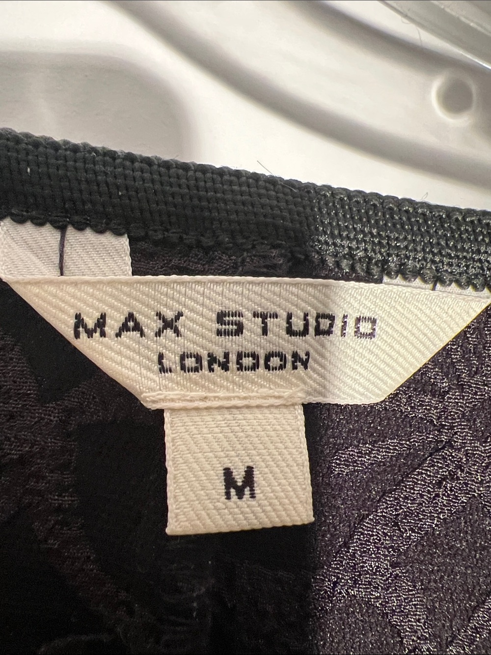 NWOT Max Studio Black Textured Floral Jacquard Long-Sleeve Top - Picture 7 of 10